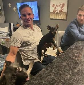 Meet your Posher, Logan